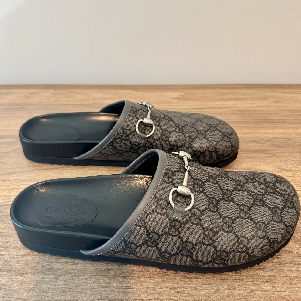 Gucci Men's GG Supreme Horsebit Slides – Made in Italy